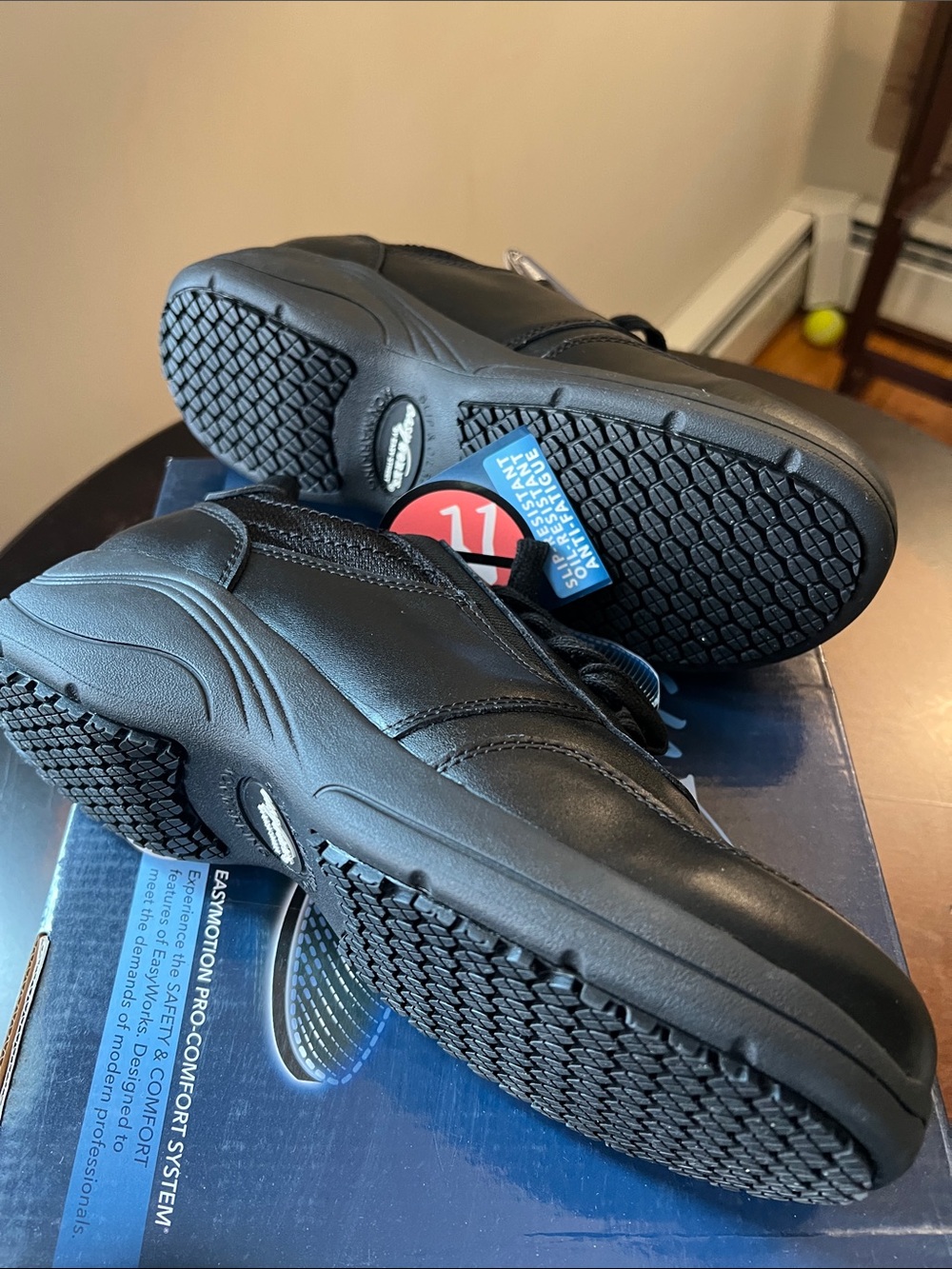 easy street Black Women's Sneakers - Picture 3 of 3